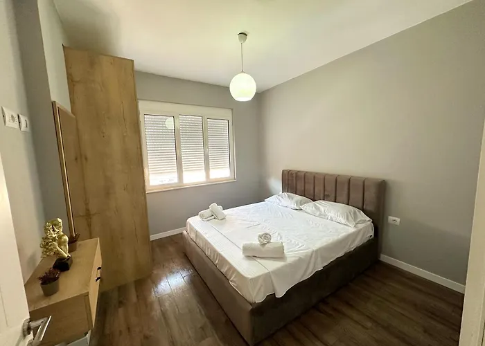 Jo-al, New Bazaar! * 地拉那