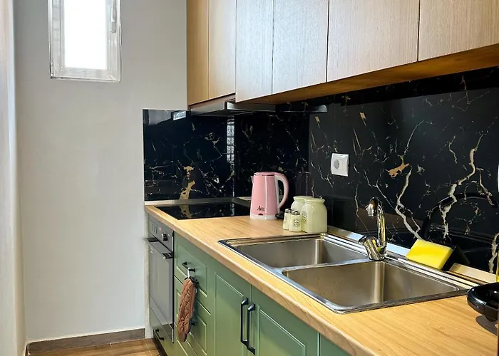 Jo-al, New Bazaar! Apartman Tirana