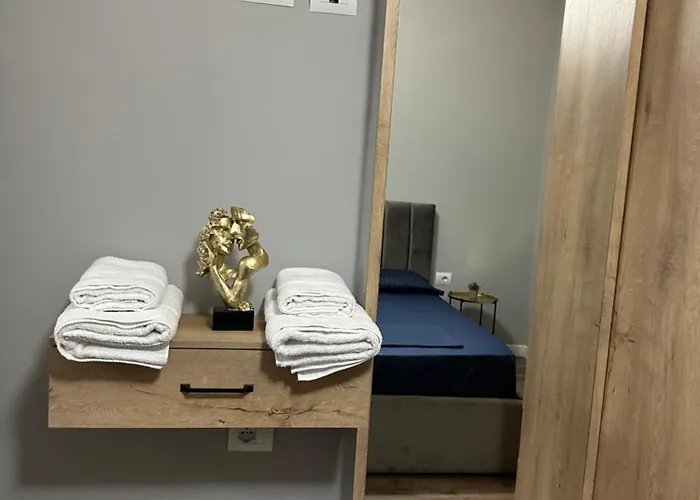 公寓 Jo-al, New Bazaar! 地拉那